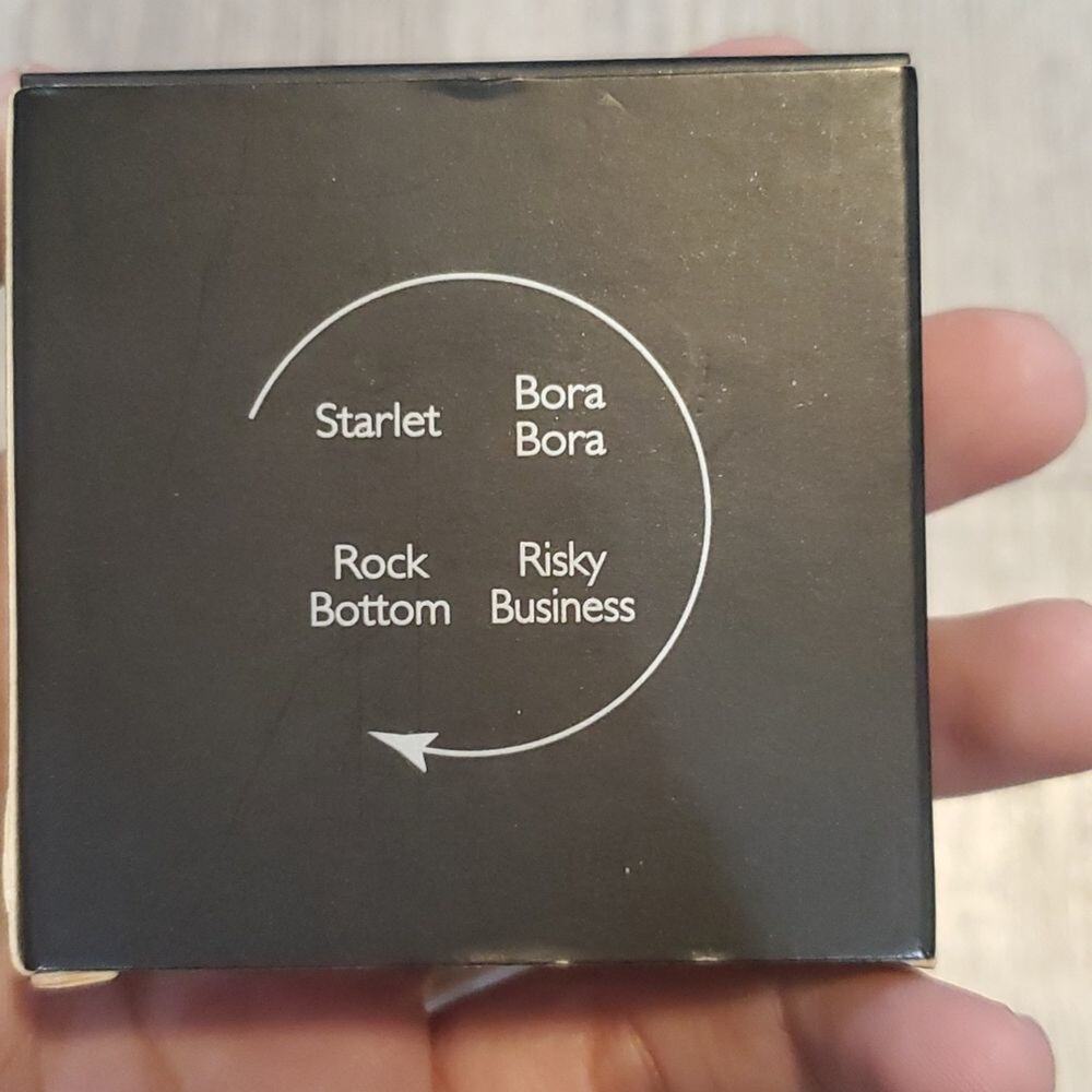 𝅺Be a bombshell cosmetics bora bora eyeshadow - Picture 4 of 6